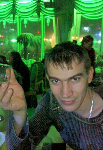 Моя фотография - Василий, 39 из Санкт-Петербург (@vasiliy5621)