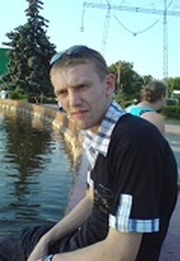 Моя фотография - Юрий, 41 из Серпухов (@uriy3370)