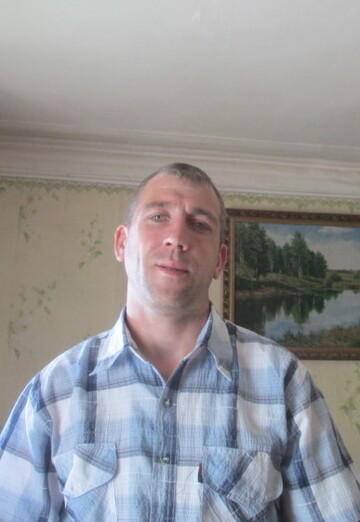 Моя фотография - Владимир, 43 из Сатка (@vladimiravi)