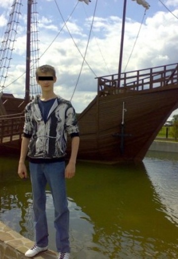 Моя фотография - Анатолий, 36 из Белоозёрский (@anatoliy384)