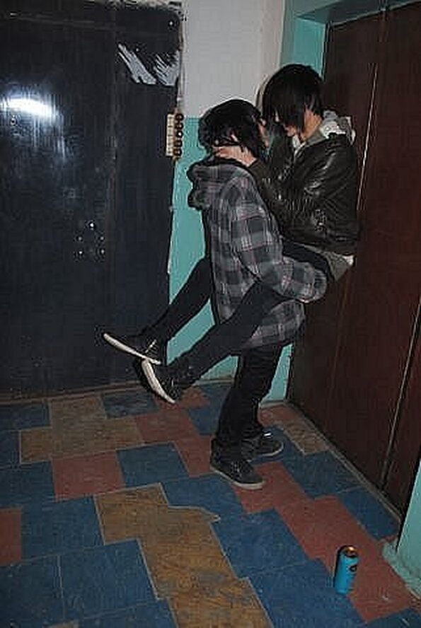 Молодые Русские Геи Секс В Туалете