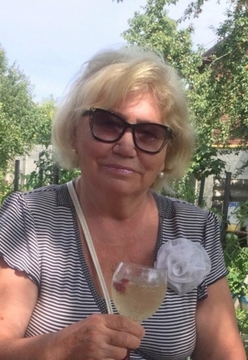Моя фотография - Тина, 65 из Санкт-Петербург (@tina10069)