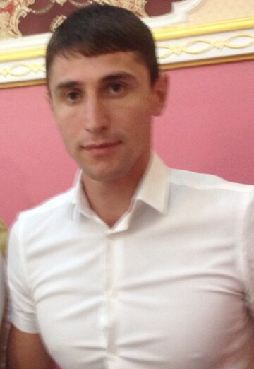Моя фотография - Эмин, 40 из Санкт-Петербург (@emin3056)