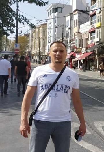 Моя фотография - Акмаль, 39 из Стамбул (@akmal6462)